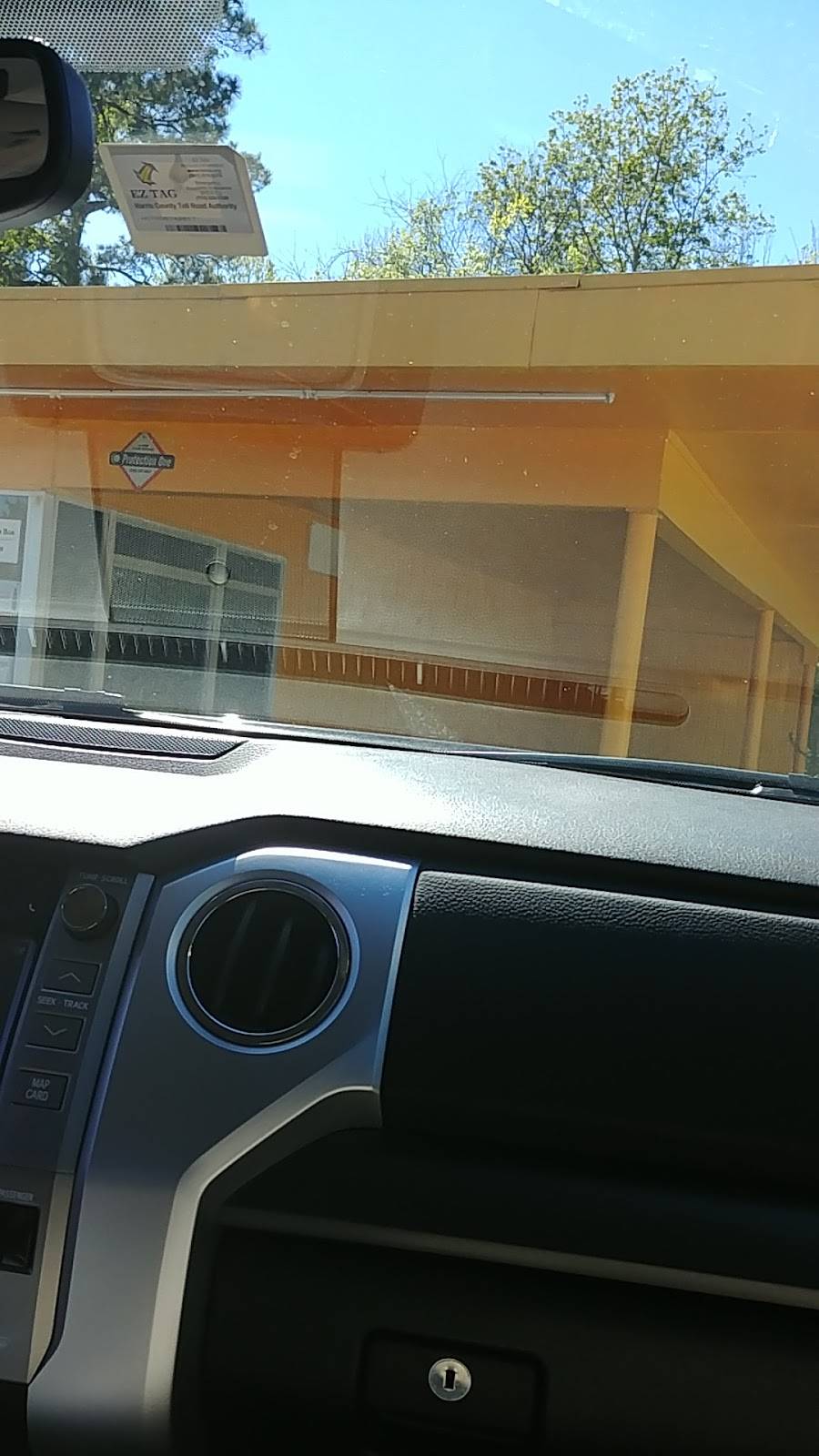 Dairy King | restaurant | 11007 Homestead Rd, Houston, TX 77016, USA | 2814490647 OR +1 281-449-0647