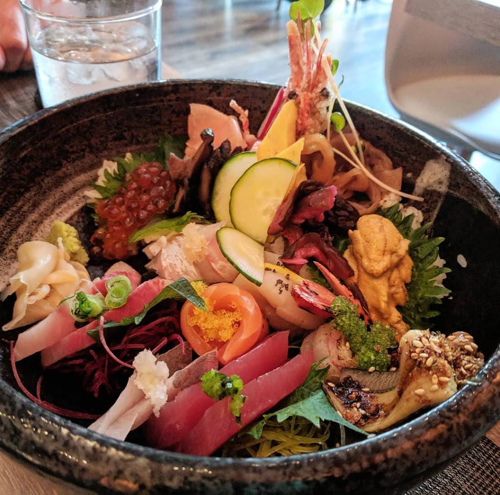 Sushi Hachi | restaurant | 735 8th St SE, Washington, DC 20003, USA | 2026401881 OR +1 202-640-1881