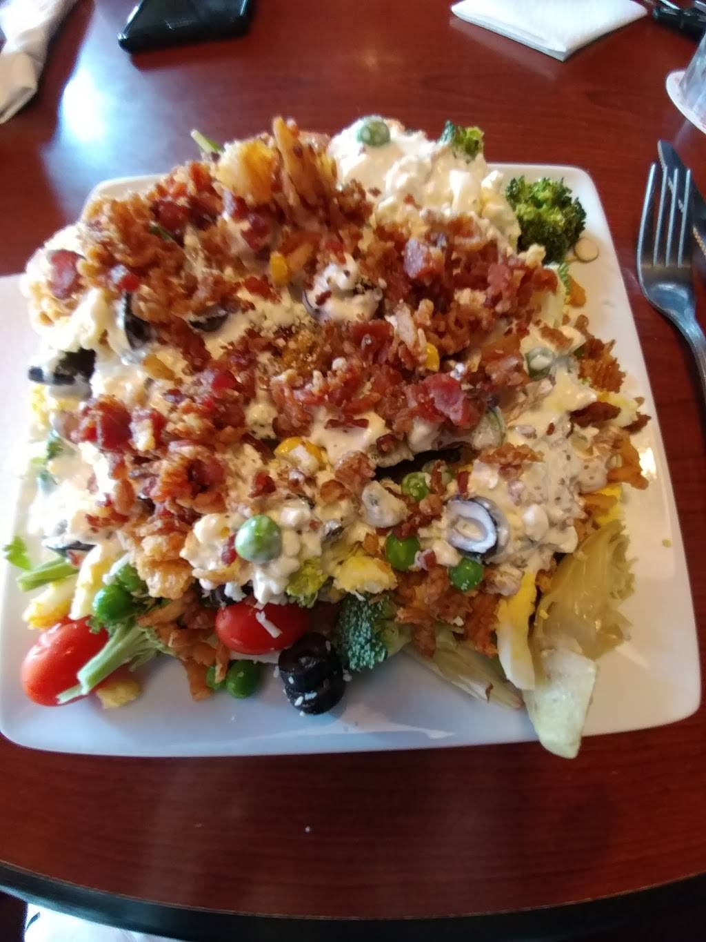 Ruby Tuesday | restaurant | 4732 Limestone Rd, Wilmington, DE 19808, USA | 3029959081 OR +1 302-995-9081