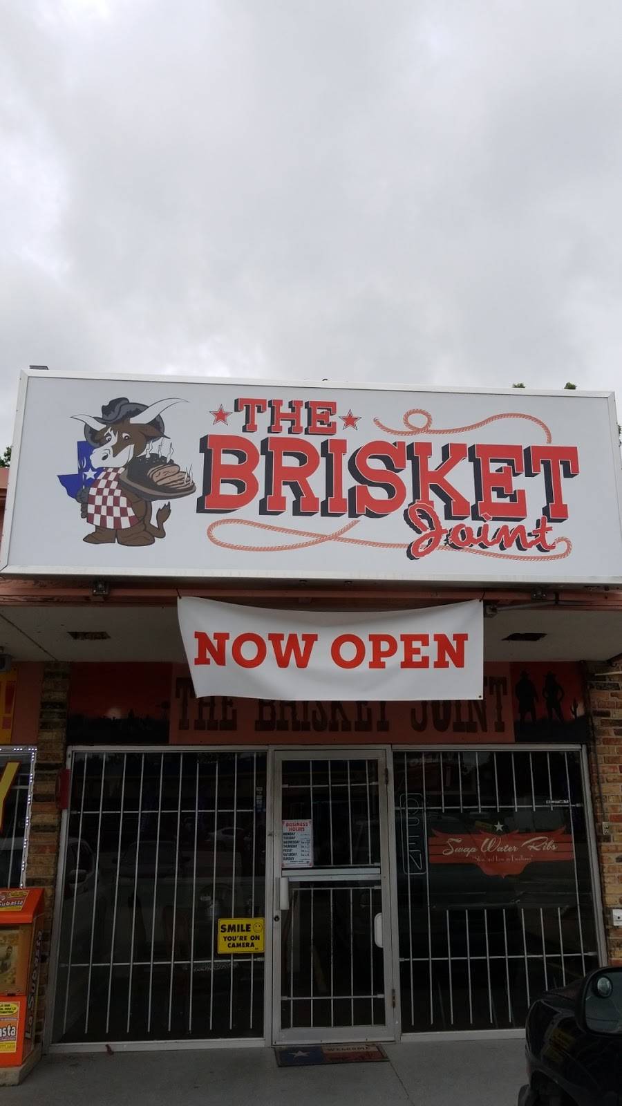 Brisket Joint & Swap Water BBQ | restaurant | 3622 Aldine Mail Rte Rd, Houston, TX 77039, USA | 8323524225 OR +1 832-352-4225