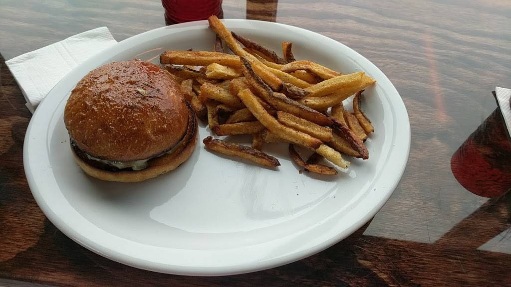 Wayward Sandwiches | restaurant | 117 NW 2nd Ave, Canby, OR 97013, USA | 5032663100 OR +1 503-266-3100