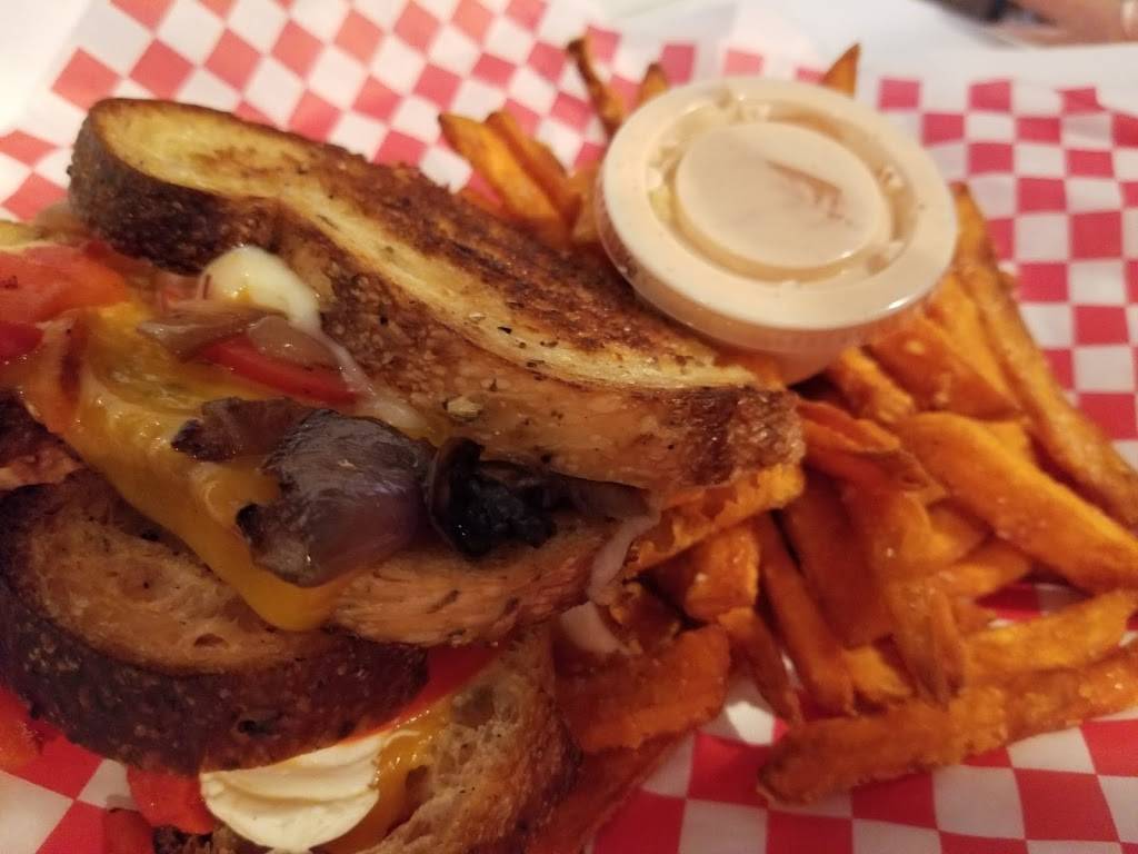 GourMelt | restaurant | 101 University Terrace, Reno, NV 89503, USA | 7755015250 OR +1 775-501-5250