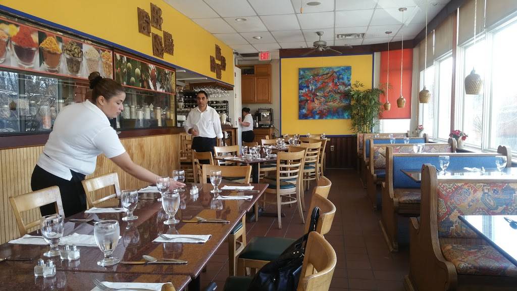 Bombay Bistro | restaurant | 98 W Montgomery Ave, Rockville, MD 20850, USA | 3017628798 OR +1 301-762-8798