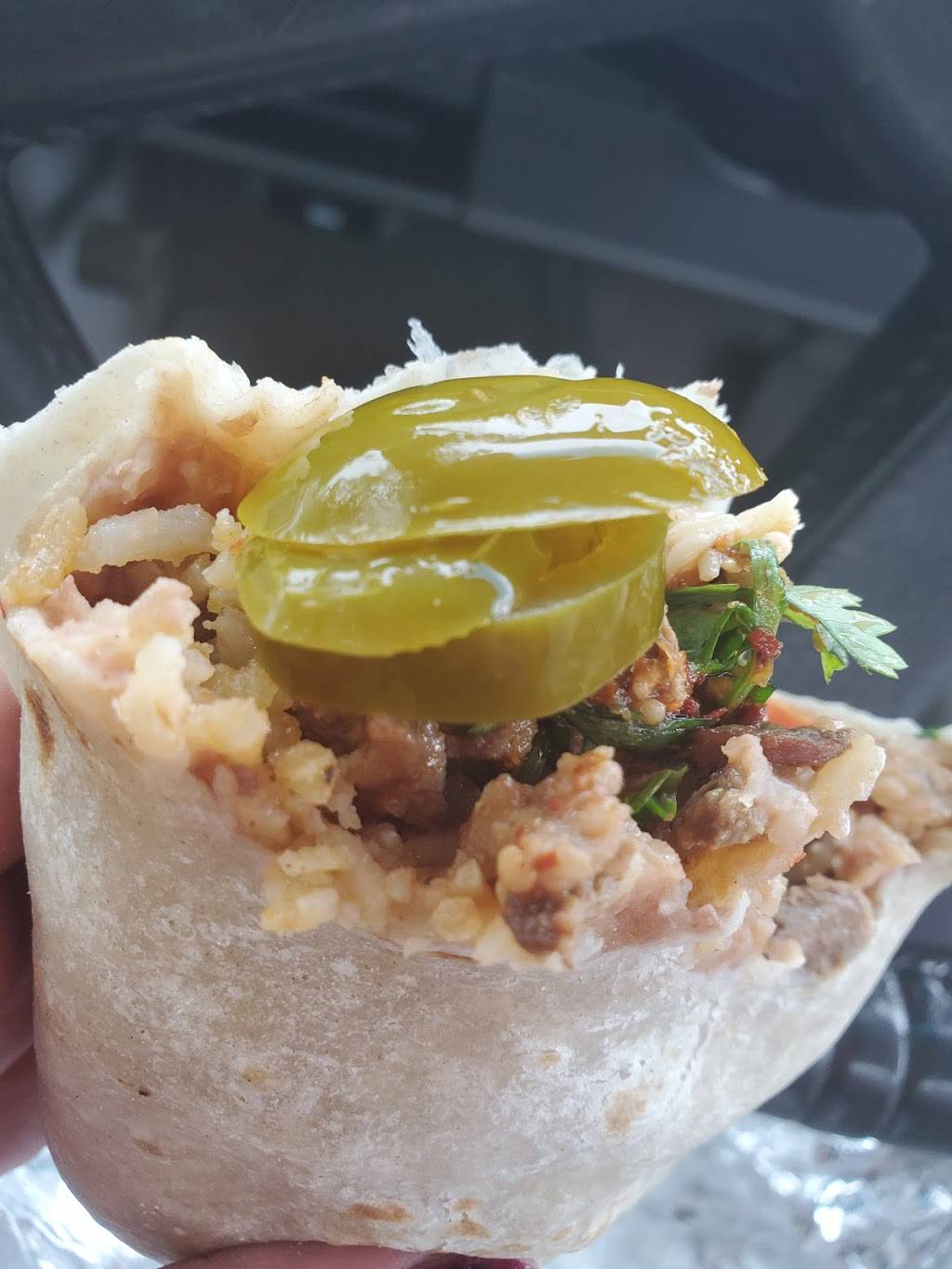 Bulldog Express Drive Thru | restaurant | 5706, 2161 Feather River Blvd, Oroville, CA 95965, USA | 5303533491 OR +1 530-353-3491