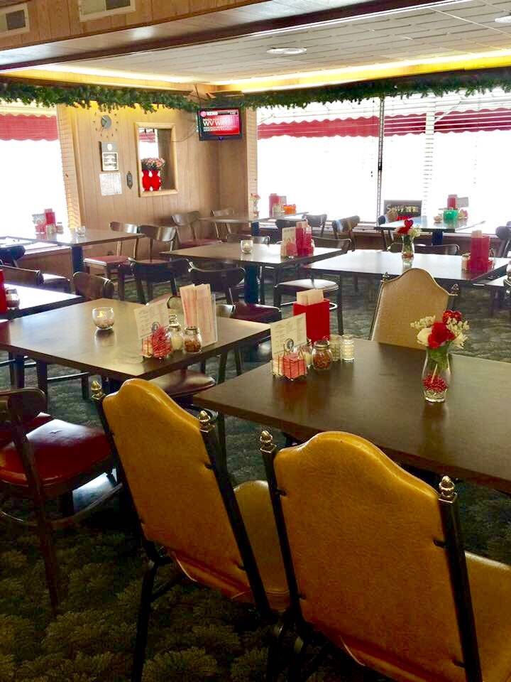 Ellis Restaurant | restaurant | 5776 Shinnston Pike, Shinnston, WV 26431, USA | 3045920405 OR +1 304-592-0405