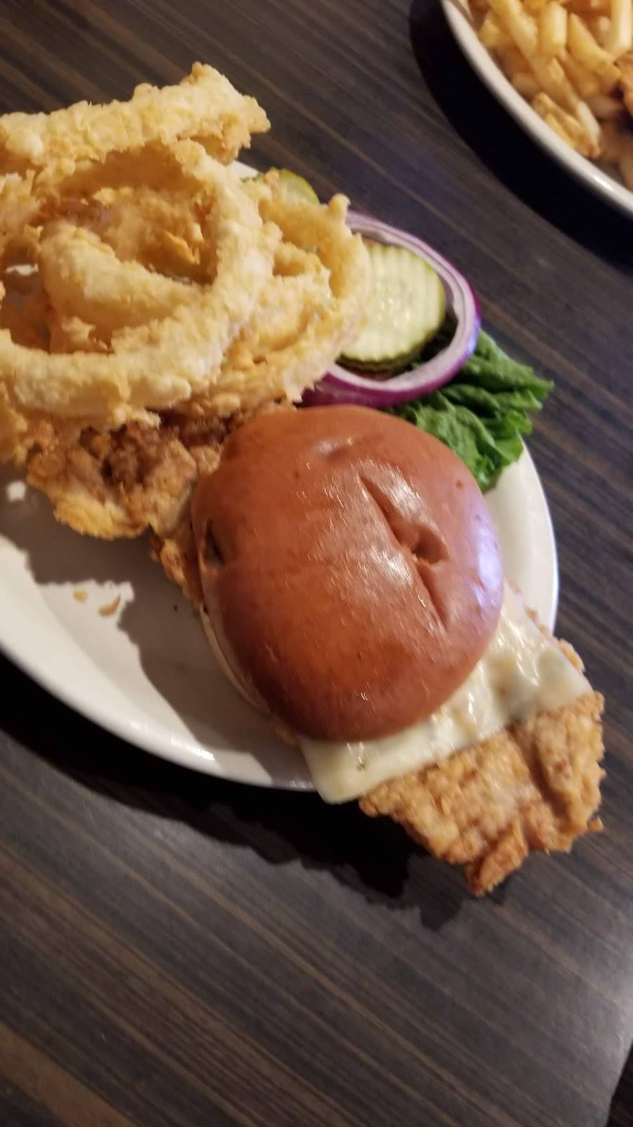 The Grill | restaurant | 6621 W Broadway #100, McCordsville, IN 46055, USA | 3173364700 OR +1 317-336-4700