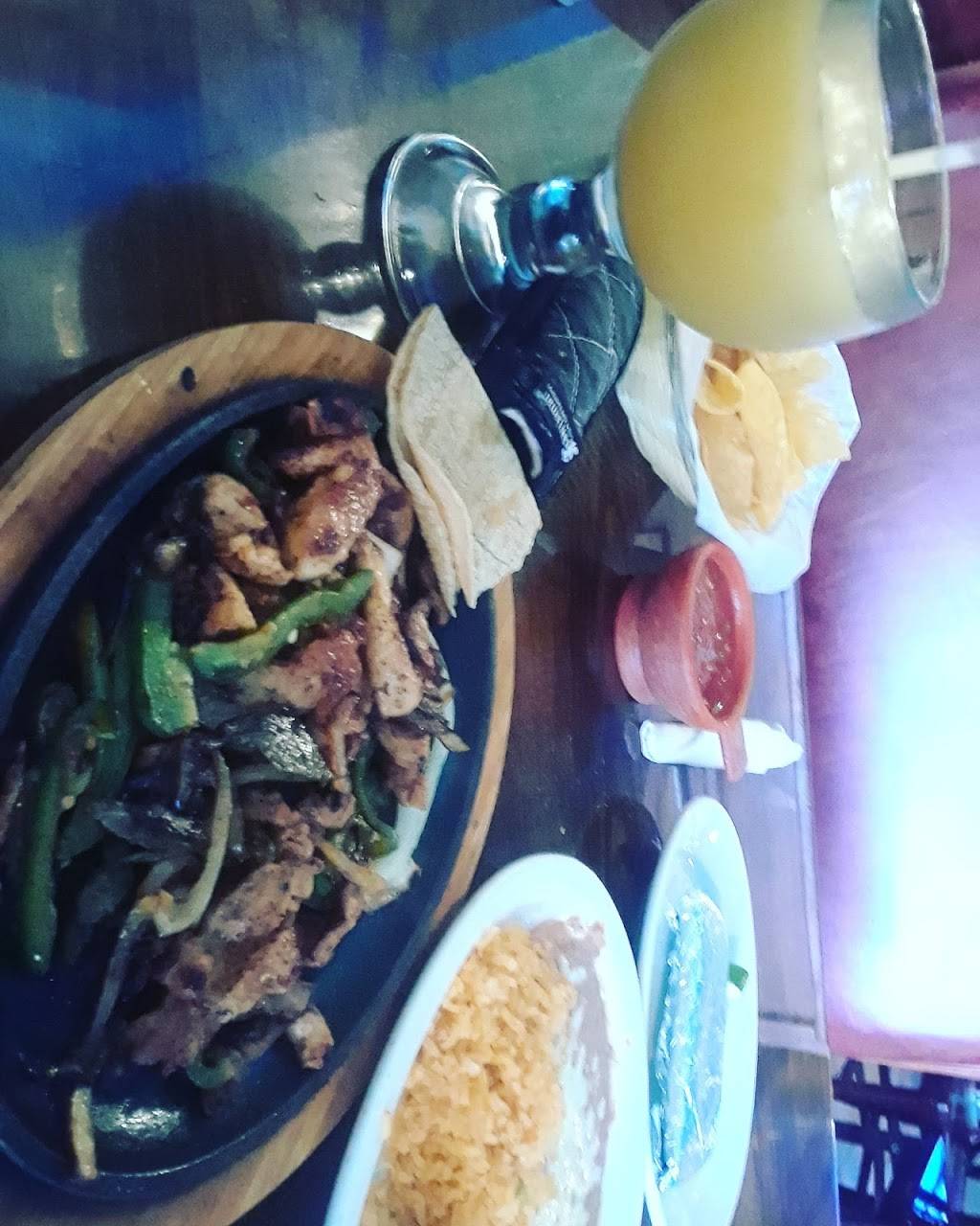 Los Rancheros Mexican Grill | restaurant | 2531 Rocky Ridge Rd, Vestavia Hills, AL 35243, USA | 2058230911 OR +1 205-823-0911