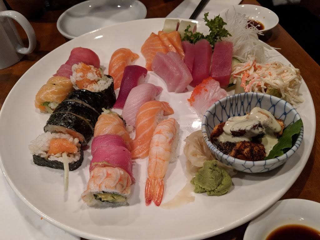 Kotobuki | restaurant | 86 Deer Park Ave, Babylon, NY 11702, USA | 6313218387 OR +1 631-321-8387