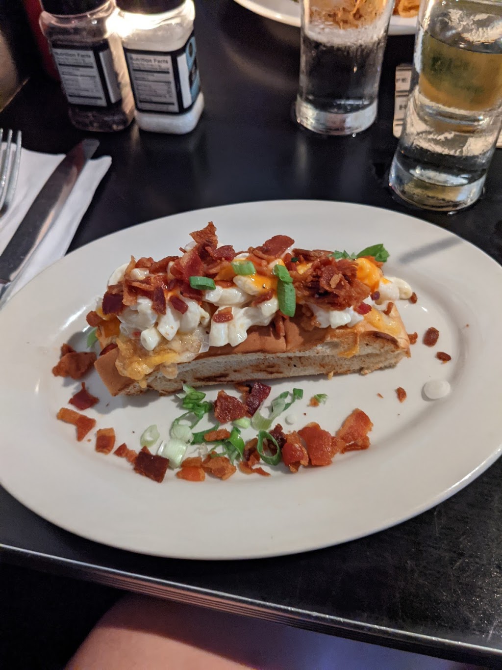 Trinas Starlite Lounge | restaurant | 3 Beacon St, Somerville, MA 02143, USA | 6175760006 OR +1 617-576-0006