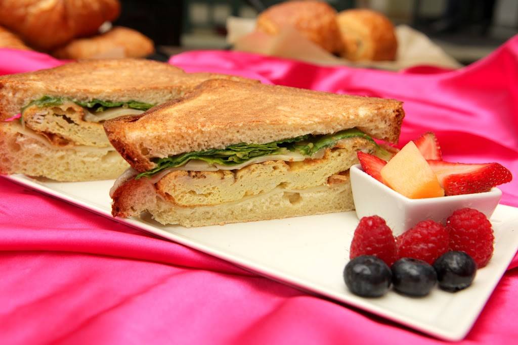 Café Framboise | bakery | 159 Market St, Charleston, SC 29401, USA | 8434147241 OR +1 843-414-7241