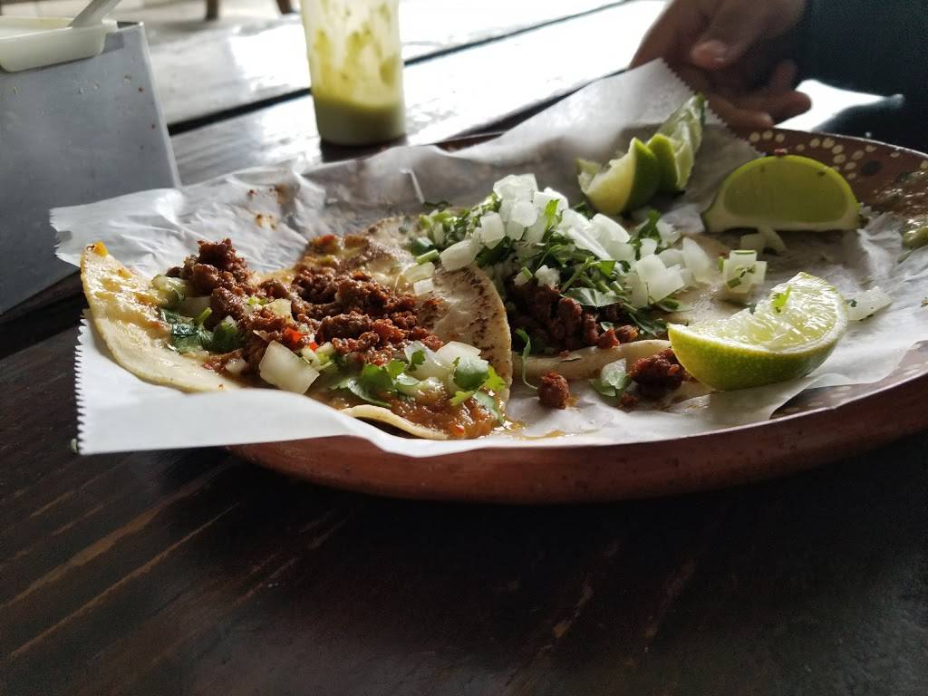 Taqueria El Guache | restaurant | 37006 Lock St, Dade City, FL 33523, USA | 3525234088 OR +1 352-523-4088