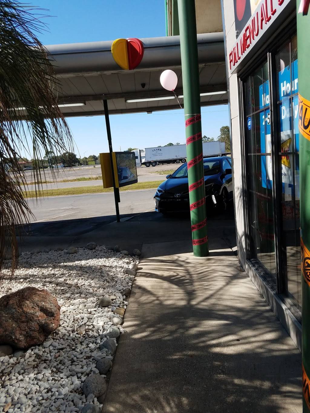 Sonic Drive-In | restaurant | 2648 Memorial Drive, Port Arthur, TX 77640, USA | 4099837222 OR +1 409-983-7222