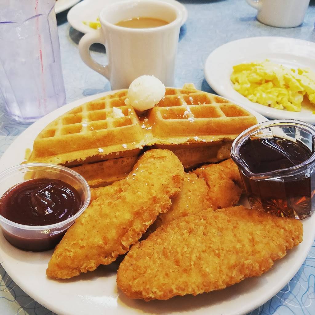 White Palace Grill | restaurant | 1159 S Canal St, Chicago, IL 60607, USA | 3129397167 OR +1 312-939-7167