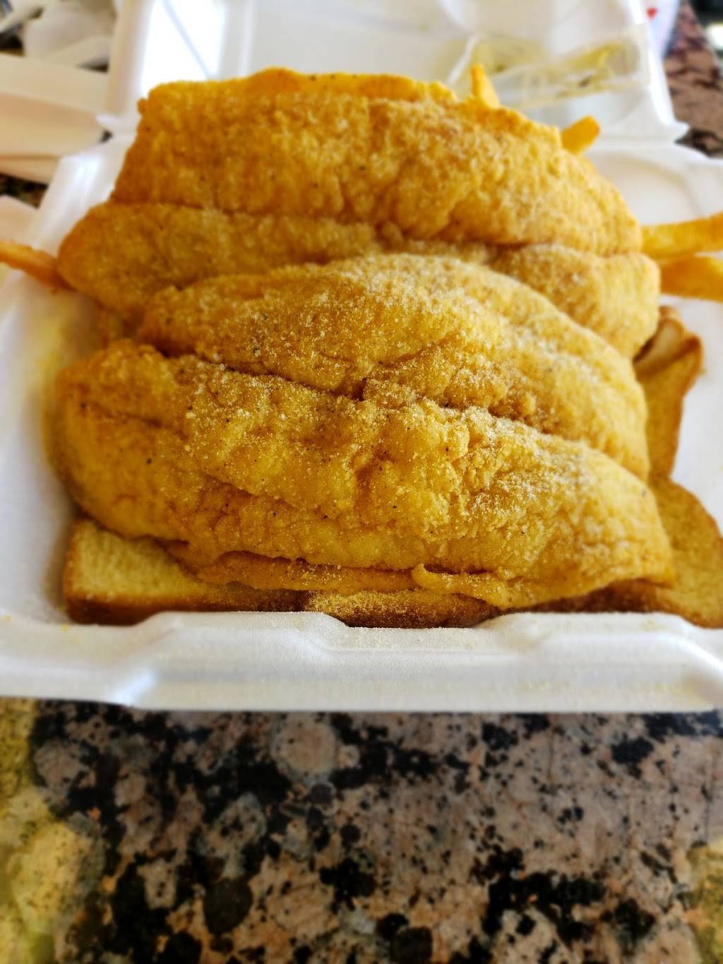 JJ Fish & Chicken | restaurant | 2598 Candler Rd, Decatur, GA 30032, USA | 6782078286 OR +1 678-207-8286