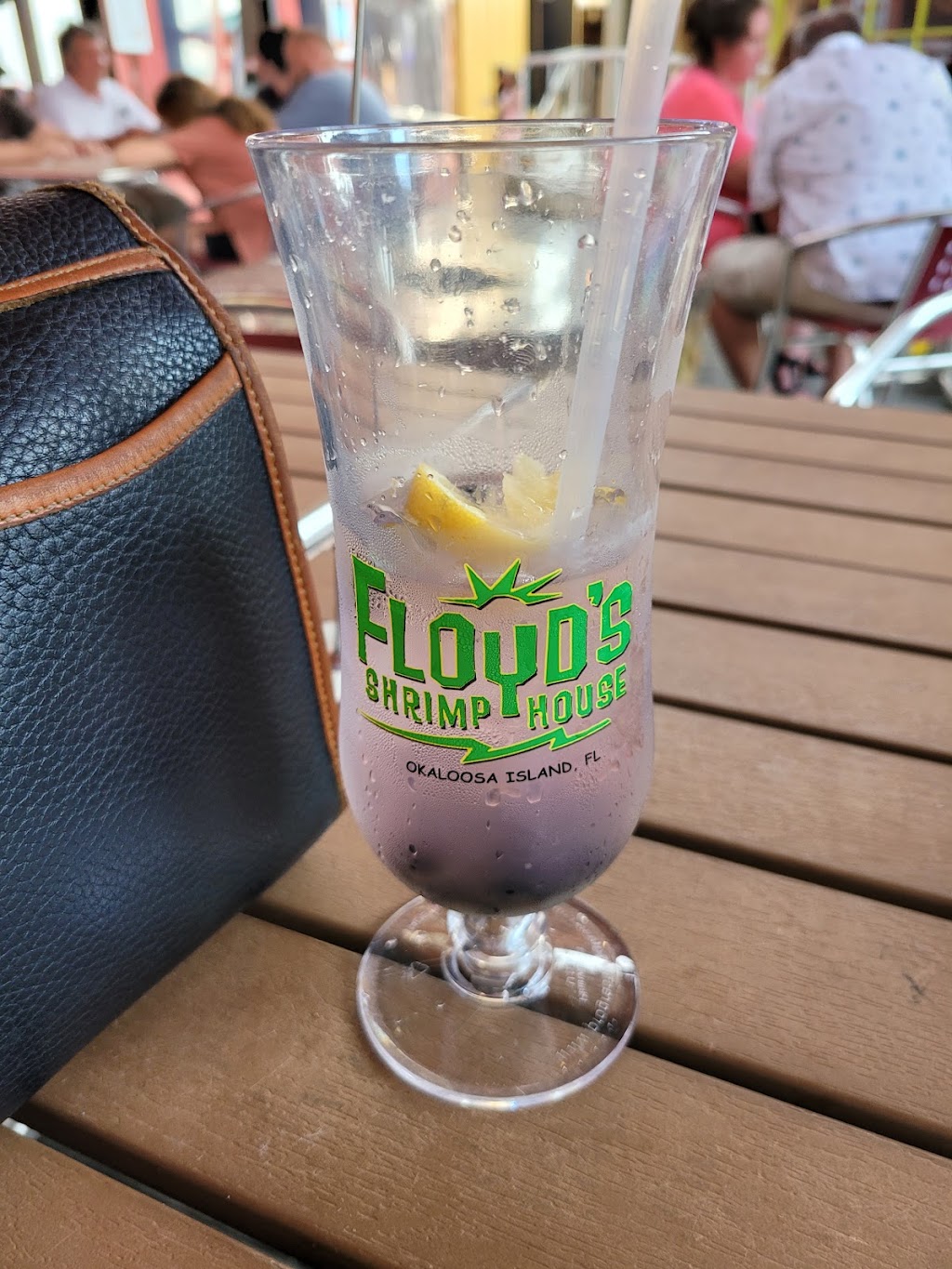 Floyds Shrimp House | restaurant | 1450 Miracle Strip Pkwy SE, Fort Walton Beach, FL 32548, USA | 8502432232 OR +1 850-243-2232