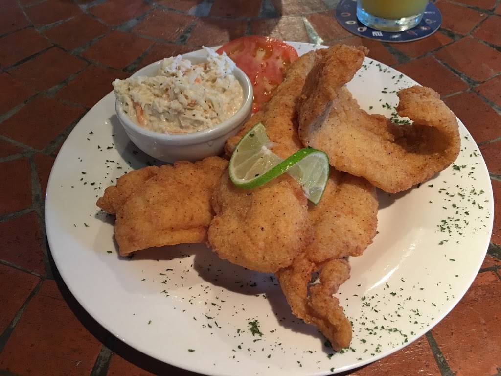 Marias Smokehouse and Seafood Restaurant | restaurant | 18550 San Carlos Blvd, Fort Myers Beach, FL 33931, USA | 2394669666 OR +1 239-466-9666