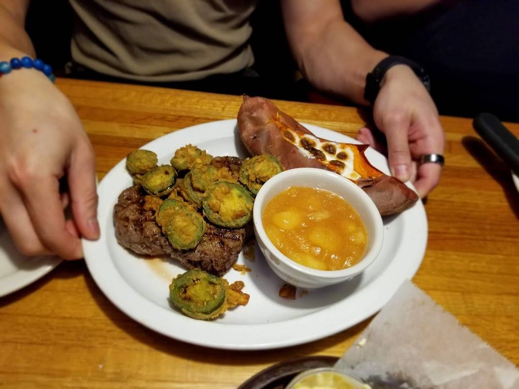 Logans Roadhouse | restaurant | 13480 Baseline Ave, Fontana, CA 92336, USA | 9094632290 OR +1 909-463-2290