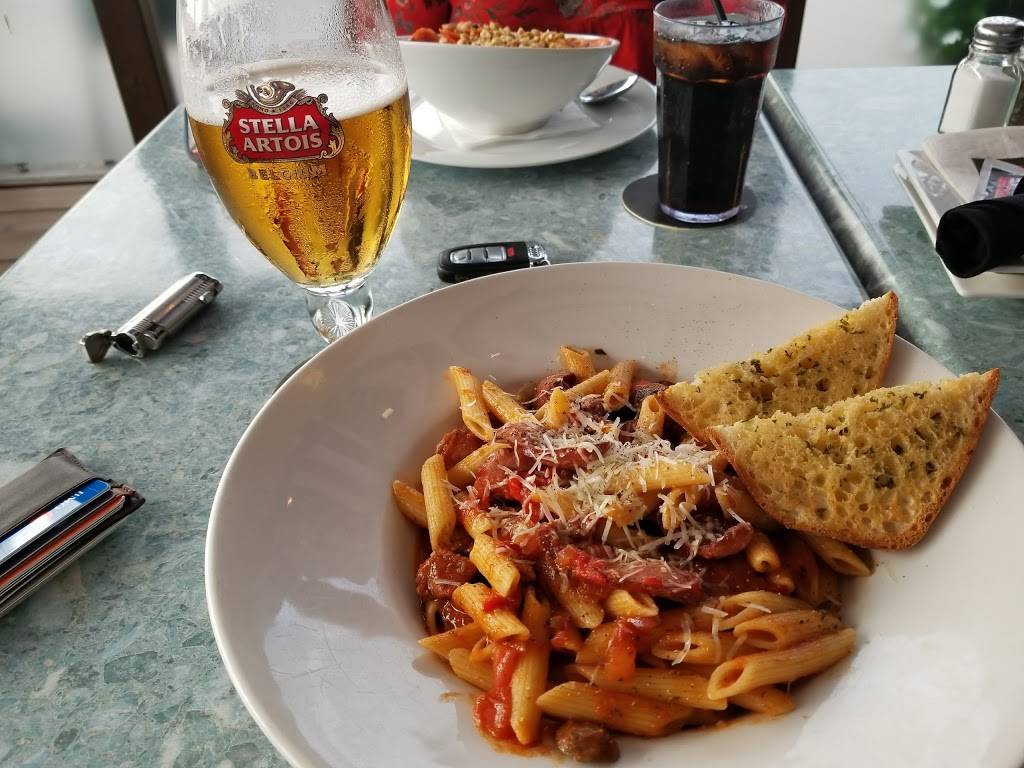 Shoeless Joes | restaurant | 367 Guelph St, Georgetown, ON L7G 4B6, Canada | 9058733157 OR +1 905-873-3157