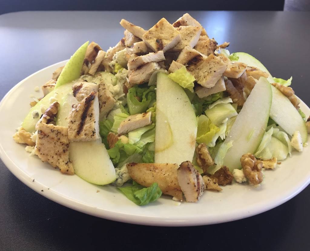 Luchentos Country Kitchen | restaurant | 3 Tennent Ave, Englishtown, NJ 07726, USA | 7324466400 OR +1 732-446-6400