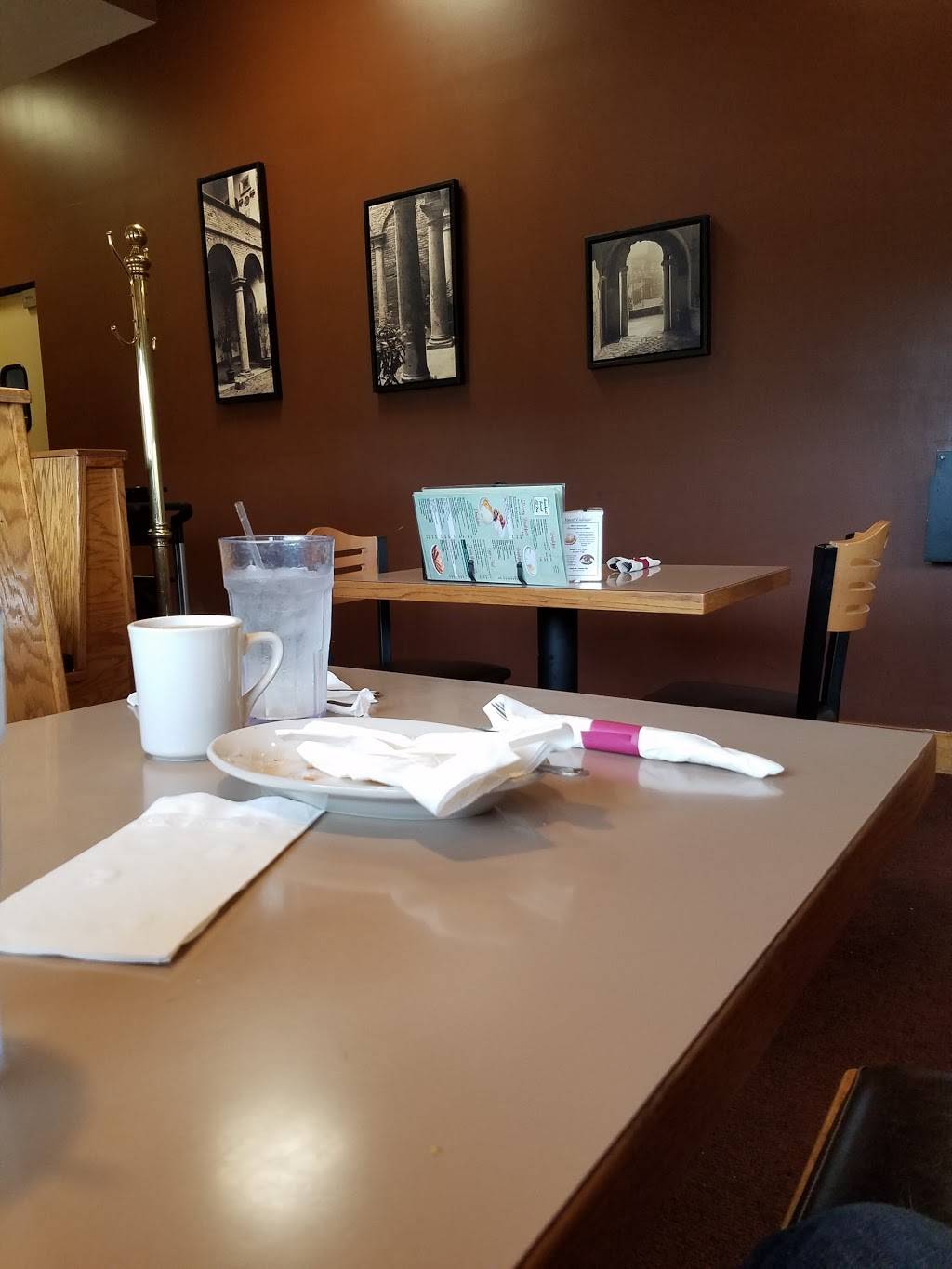 Mimis Diner | restaurant | 5589 M-36 #7, Pinckney, MI 48169, United States | 8102319800 OR +1 810-231-9800