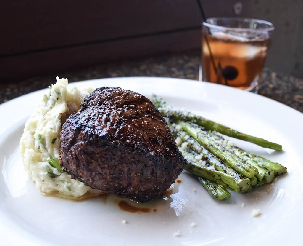 Third & Hollywood | restaurant | 1433 W 3rd Ave, Grandview Heights, OH 43212, USA | 6144880303 OR +1 614-488-0303