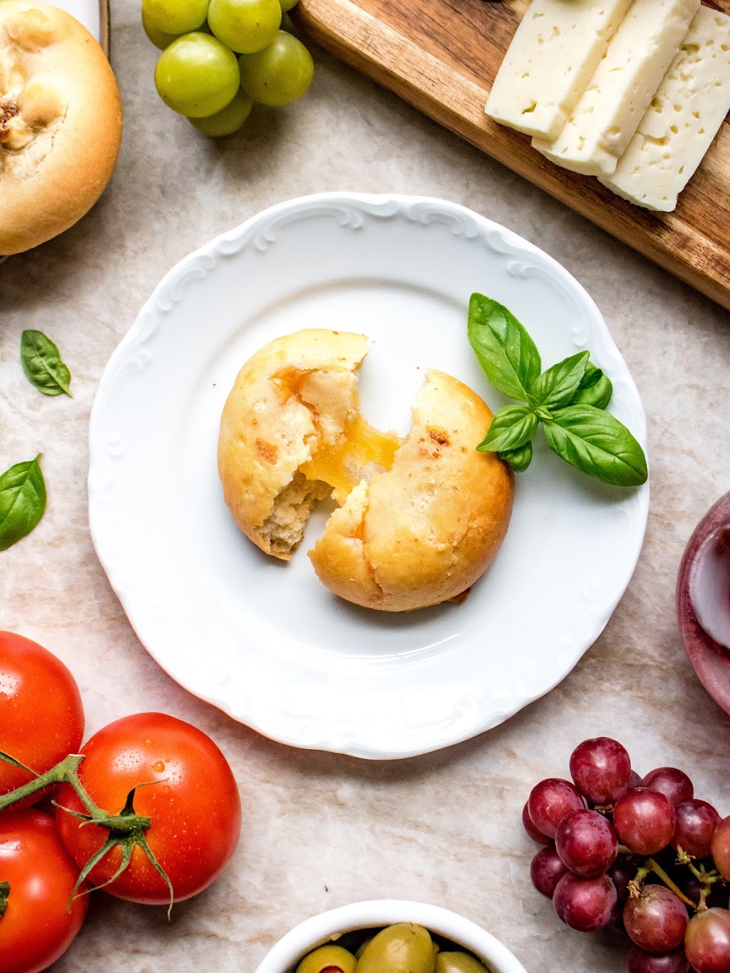 The Breakfast Rolls | bakery | 1904 Brookdale Rd, Naperville, IL 60563, USA | 3313330900 OR +1 331-333-0900