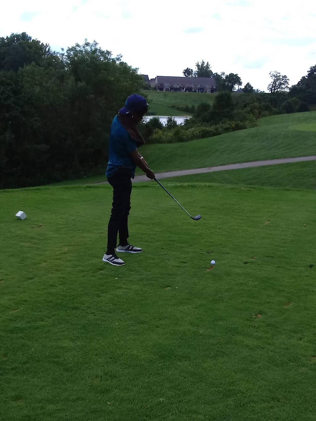 The Oak Leaf at Aston Oaks | restaurant | 1 Aston Oaks Dr, North Bend, OH 45052, USA | 5134670070 OR +1 513-467-0070