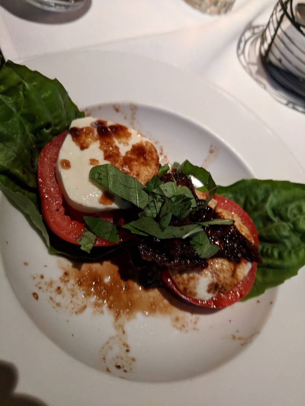 Lomontes Italian Restaurant and Pizzeria | restaurant | 815 Plantation Dr #180, Richmond, TX 77406, USA | 2812328290 OR +1 281-232-8290