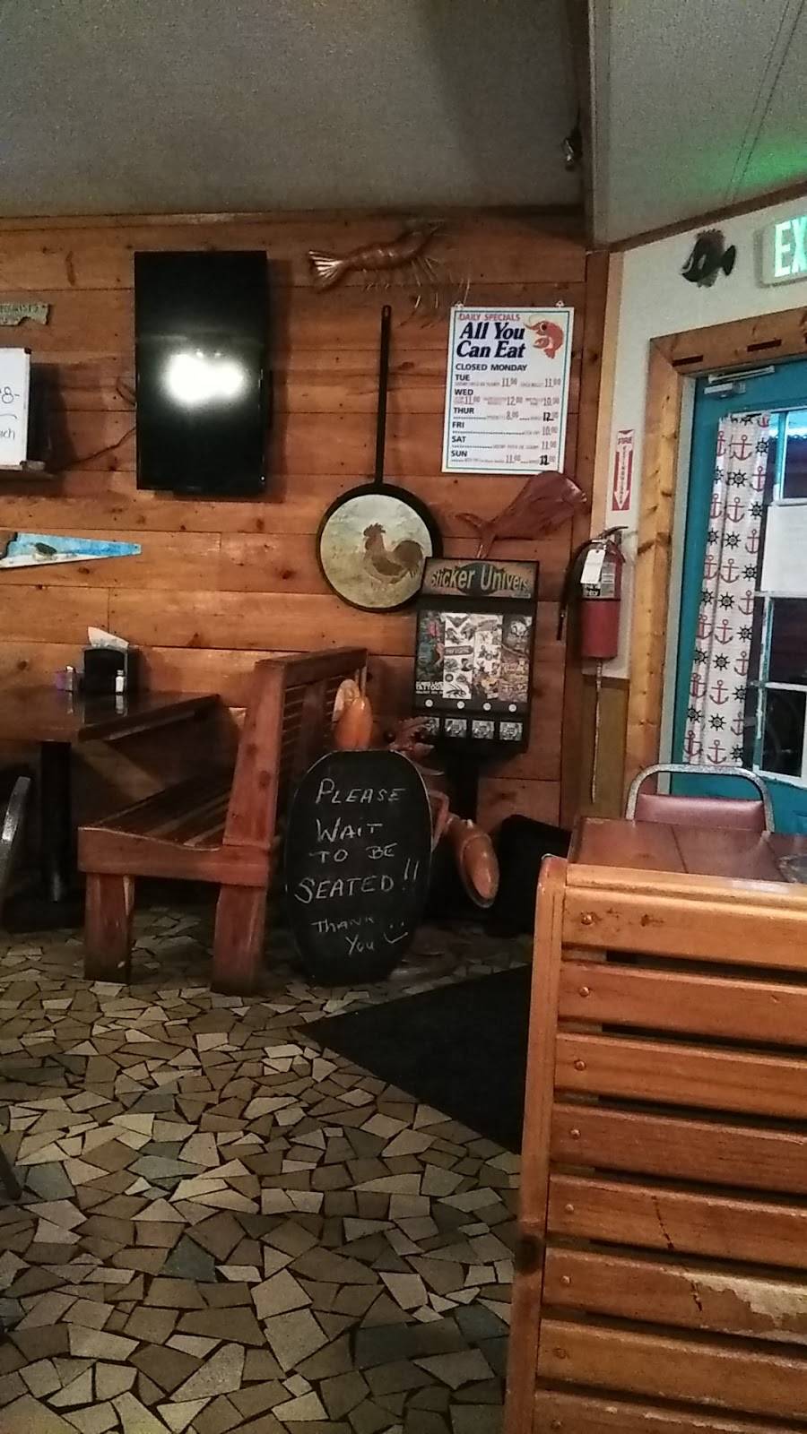 Shipwreck Lounge | restaurant | 48 Highway 19 S, Inglis, FL 34449, USA | 3524475202 OR +1 352-447-5202