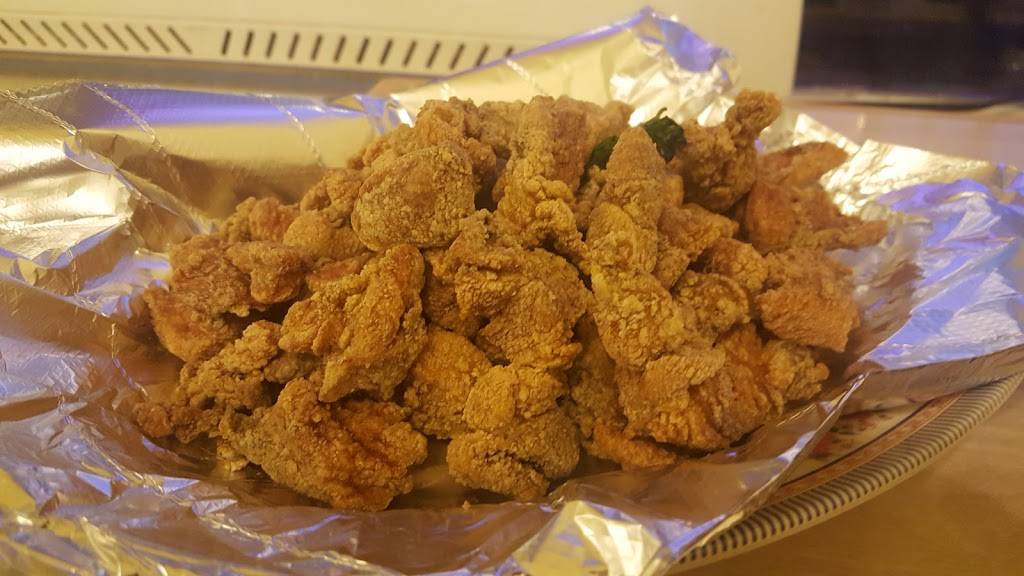 Lucky Express | restaurant | 307 E 3rd St, Bloomington, IN 47401, USA | 8123335262 OR +1 812-333-5262