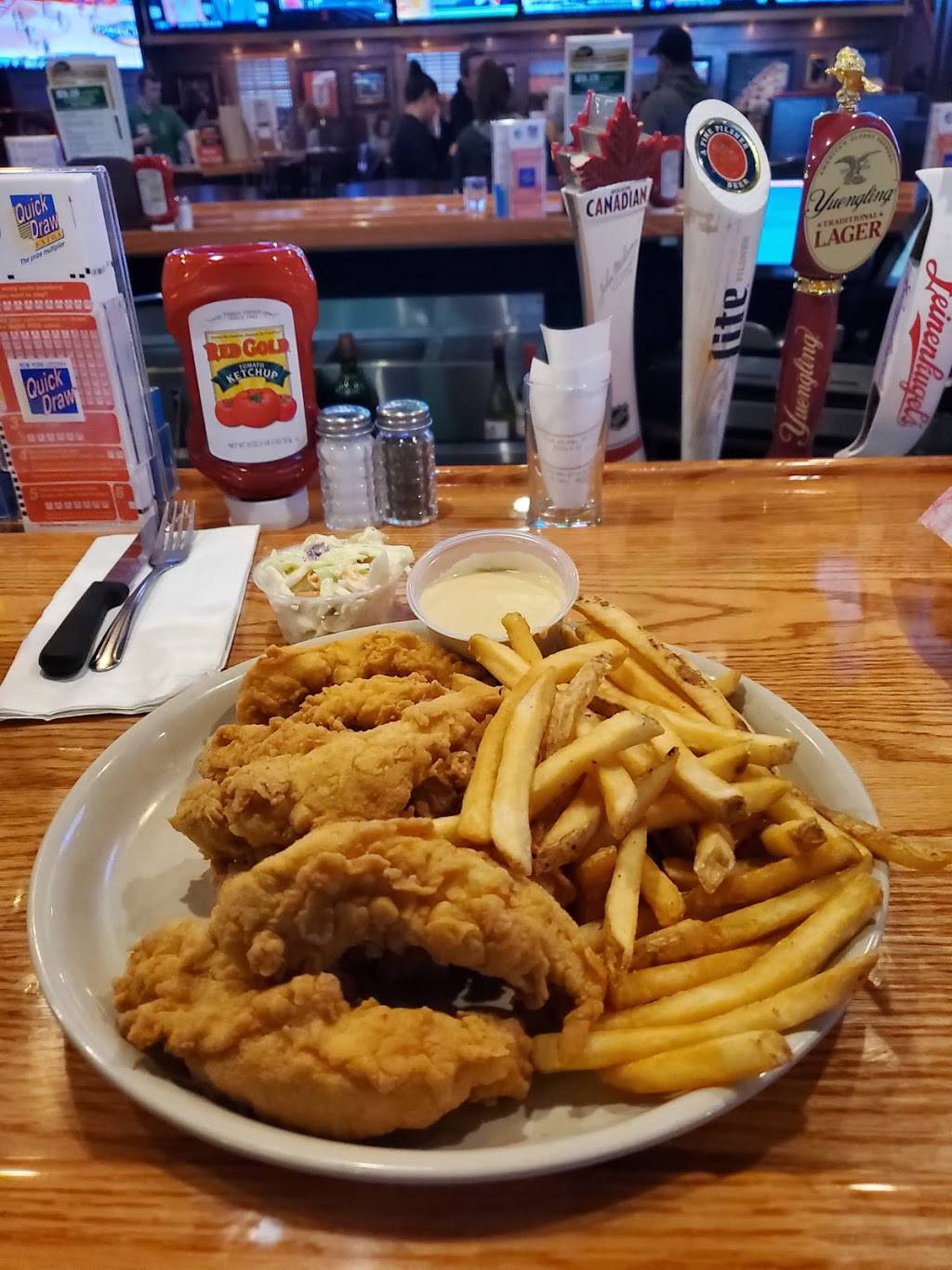 Tullys Good Times Liverpool | restaurant | 311 7th N St, Liverpool, NY 13088, USA | 3154516766 OR +1 315-451-6766