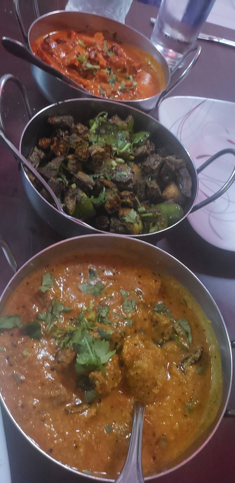 Forest Hills Indian Cuisine | restaurant | 71-51 Yellowstone Blvd, Forest Hills, NY 11375, USA | 7186746298 OR +1 718-674-6298