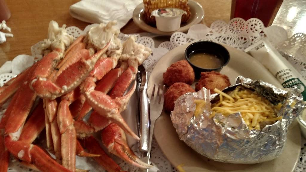Sams Crystal River Seafood | restaurant | 4626, 1152 S 6th St, Macclenny, FL 32063, USA | 9042593522 OR +1 904-259-3522