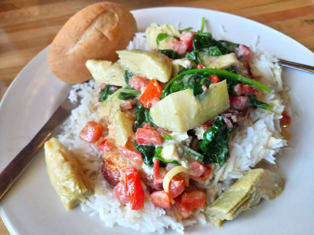 Christines Cuisine | restaurant | 729 E 9 Mile Rd, Ferndale, MI 48220, USA | 2485843354 OR +1 248-584-3354