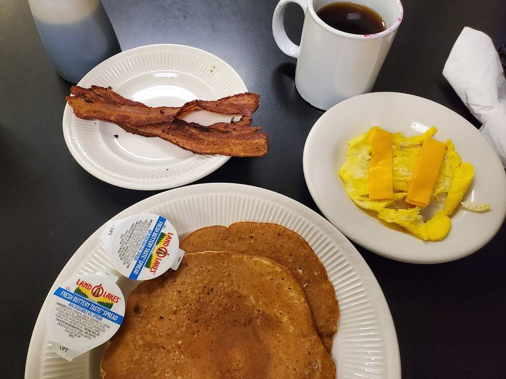 D & J Cafe | cafe | 915 W Laurel St, Springfield, IL 62704, USA | 2177531708 OR +1 217-753-1708