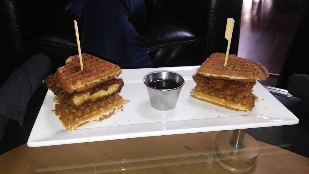 Wine and Waffles | restaurant | 1505 Park St, Alameda, CA 94501, USA | 5105232301 OR +1 510-523-2301