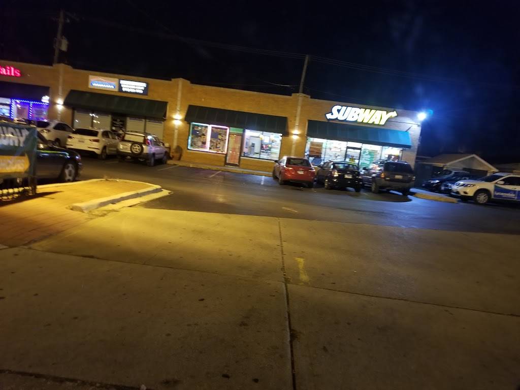 Subway Restaurants | restaurant | 4735 S Cicero Ave, Chicago, IL 60632, USA | 7737354388 OR +1 773-735-4388