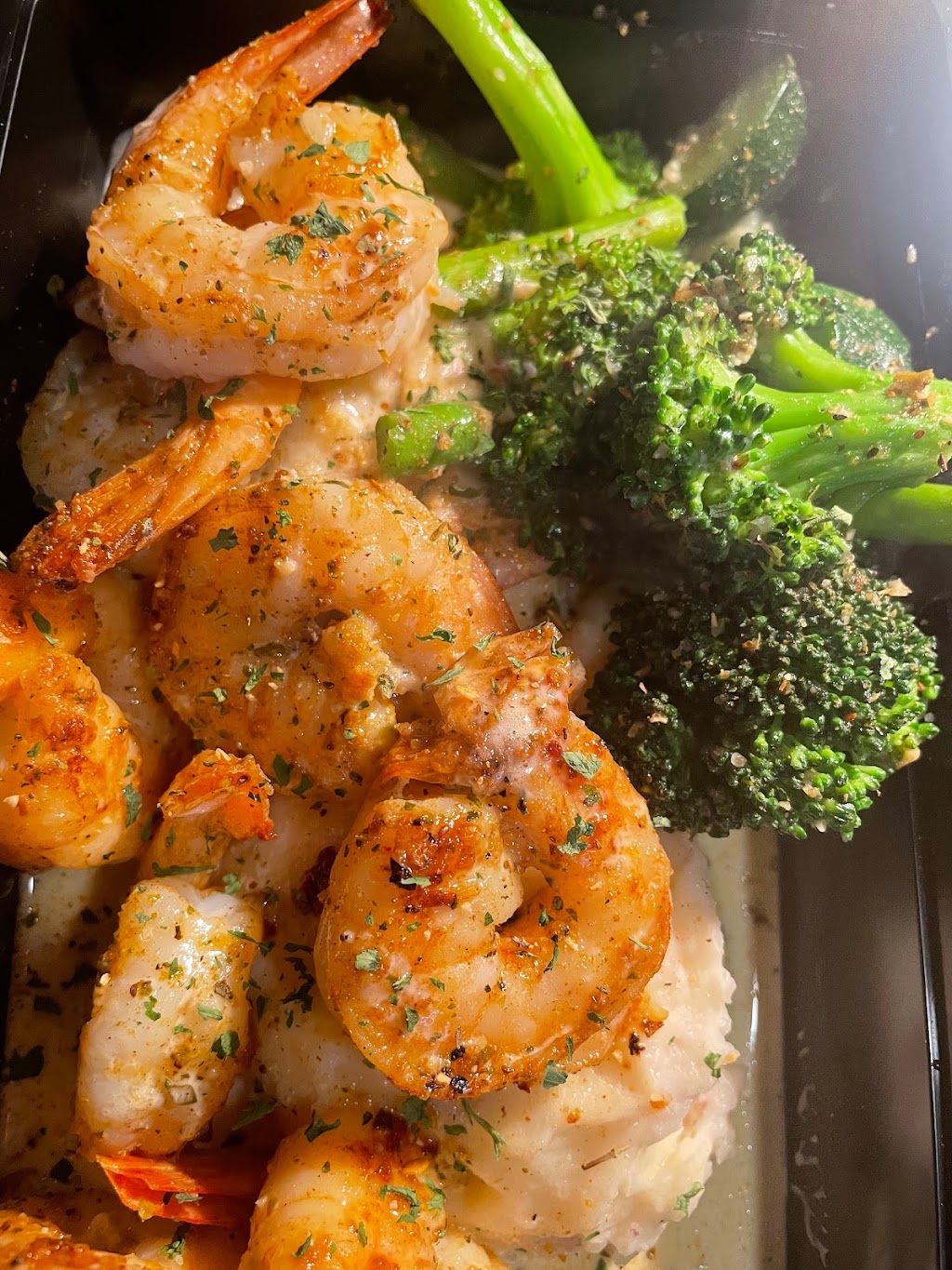 Chef Grizzly LLC | meal takeaway | 155 W Washington Blvd Suite G4, Los Angeles, CA 90015, USA | 8182747245 OR +1 818-274-7245