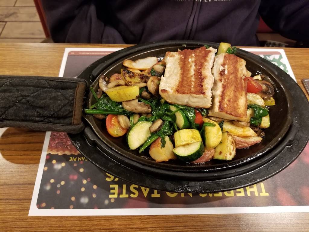 Dennys | restaurant | 1190 S Mt Vernon Ave, Colton, CA 92324, USA | 9098258612 OR +1 909-825-8612