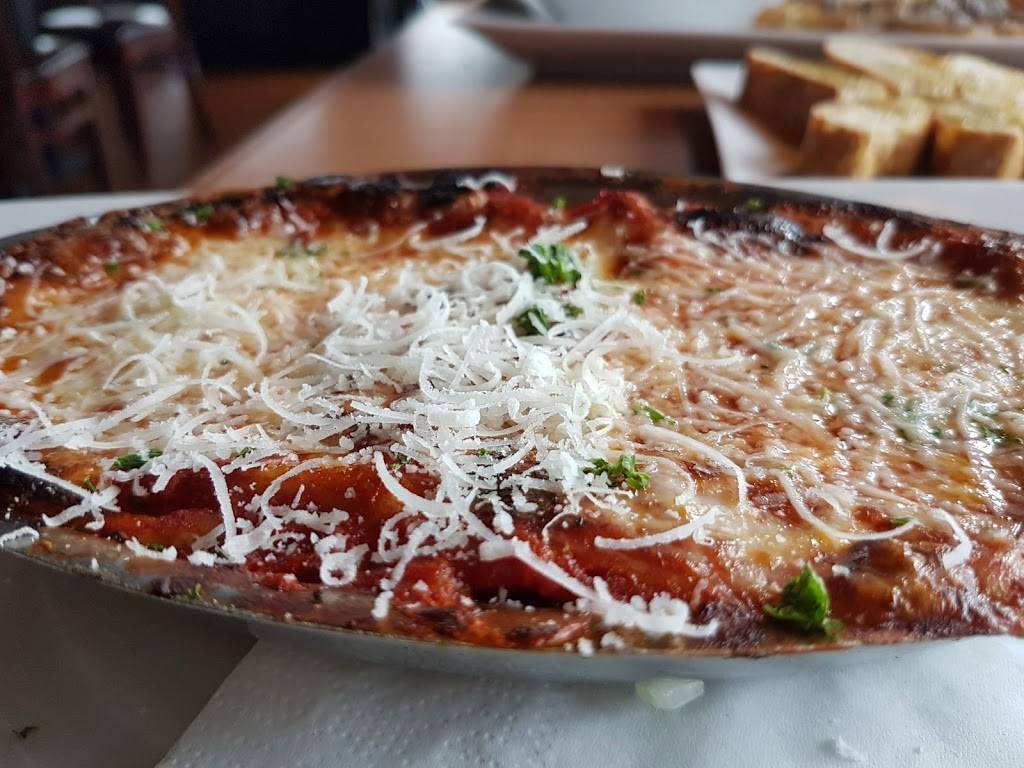 Agliolio Italian Bistro | restaurant | 2258 N Congress Ave, Boynton Beach, FL 33426, USA | 5615096486 OR +1 561-509-6486