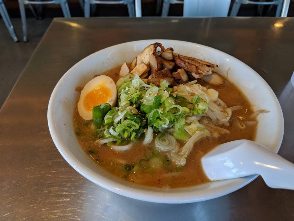 Urban Ramen | restaurant | 7300 Sunset Blvd, Los Angeles, CA 90046, USA | 3235126077 OR +1 323-512-6077