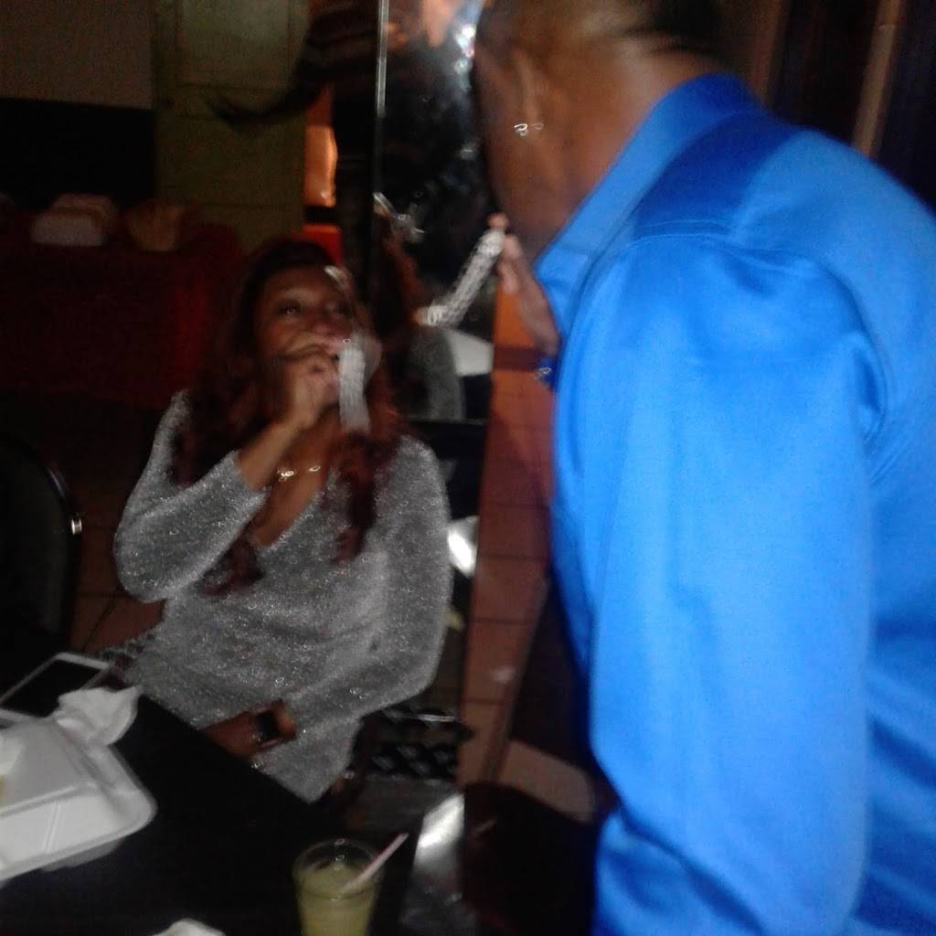 Wick City Grill | restaurant | 1215 N Martin Luther King Jr Ave, Clearwater, FL 33755, USA | 7272350723 OR +1 727-235-0723