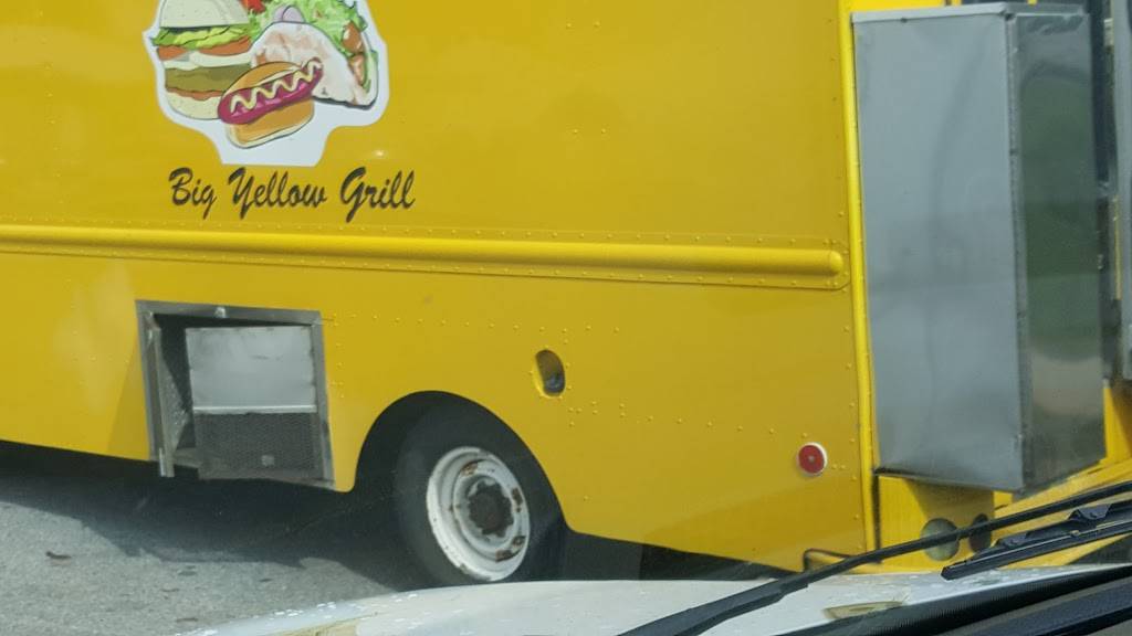 Yellow Truck... S.I. HOSPITAL FAVORITE | restaurant | 475 Seaview Ave, Staten Island, NY 10305, USA | 3474099366 OR +1 347-409-9366