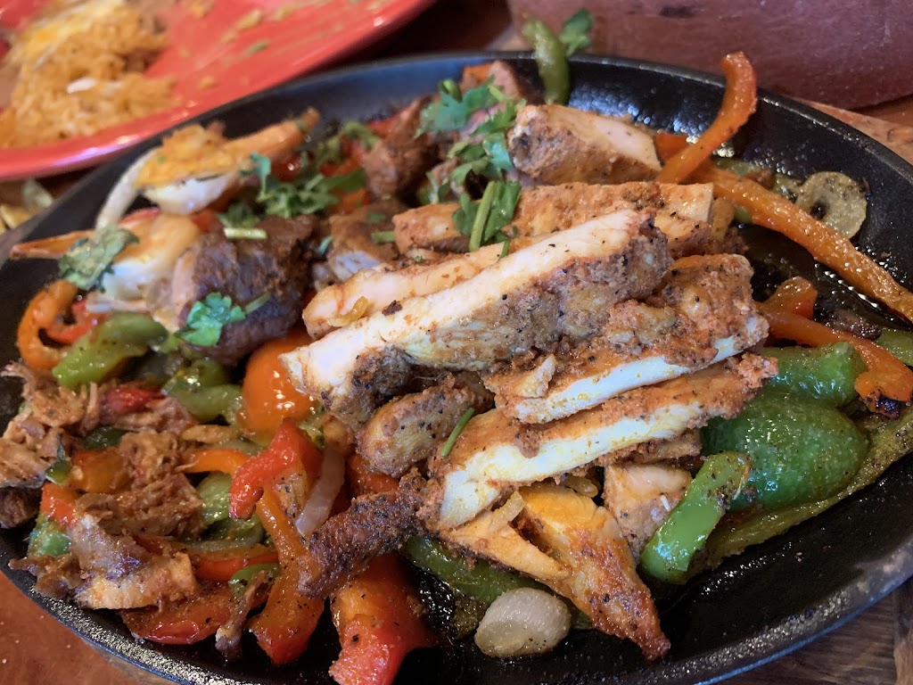 Guadalajara Mexican Grill | restaurant | 4901 E Broadway Blvd, Tucson, AZ 85711, USA | 5202961199 OR +1 520-296-1199