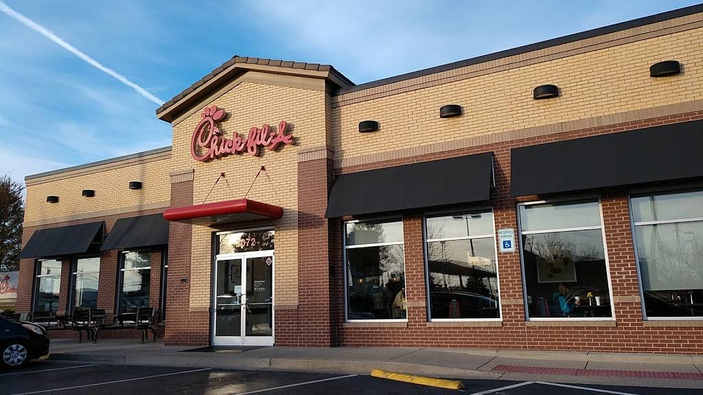 Chick-fil-A | restaurant | 2072 Lantern Ridge Dr, Richmond, KY 40475, USA | 8596250388 OR +1 859-625-0388