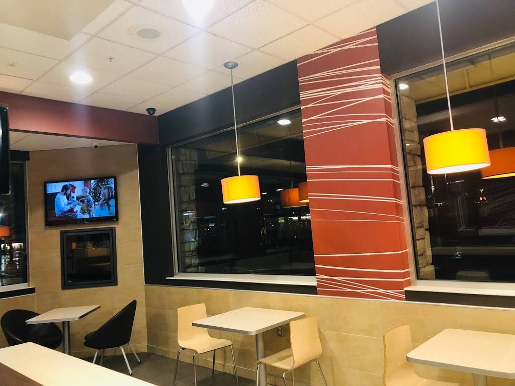 McDonalds | cafe | 113 Dolson Ave, Middletown, NY 10940, USA | 8453433301 OR +1 845-343-3301