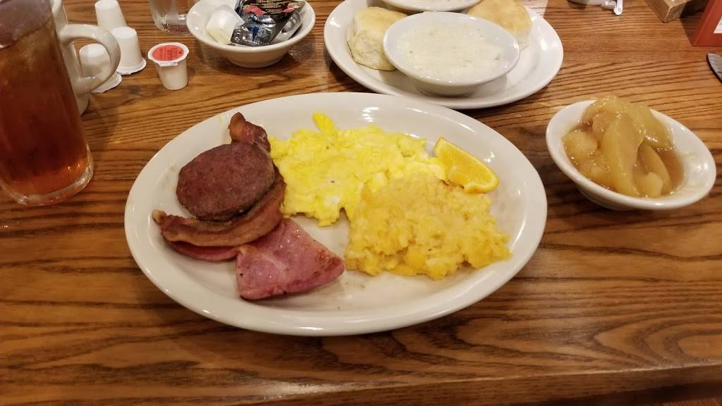 Cracker Barrel Old Country Store | restaurant | 260 Vaughan Ln, Pell City, AL 35125, USA | 2053381012 OR +1 205-338-1012