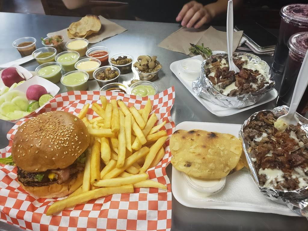 Aqui Con El Nene Restaurant | restaurant | 65 W Valencia Rd, Tucson, AZ 85706, USA | 5208895338 OR +1 520-889-5338