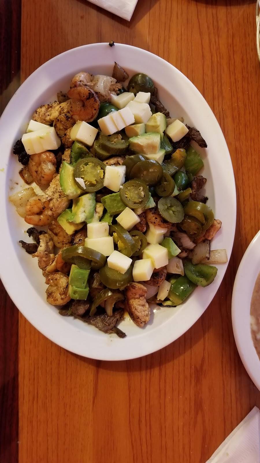 Los Sombreros Mexican Restaurant | restaurant | 5031 Ford Pkwy # 107, Bessemer, AL 35022, USA | 2054344890 OR +1 205-434-4890