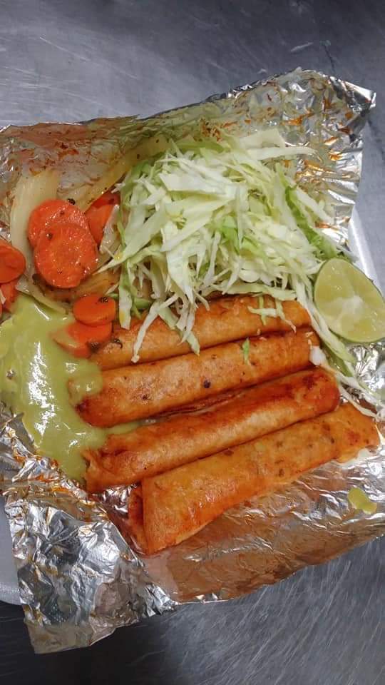 Tacos y Tamales Del Pueblo | restaurant | 2804 East Ave, Brownsville, TX 78521, USA | 9564145017 OR +1 956-414-5017